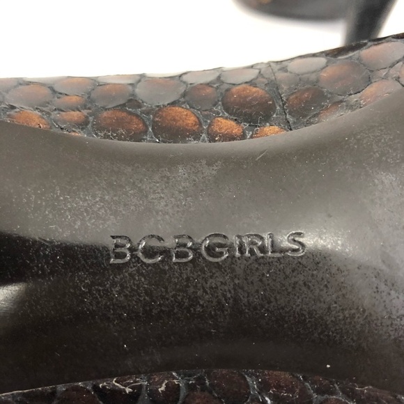 Snake Print Shoes - BCB Girls Pointy Faux Snake Print Patent Leather Size 10 - Picture 6 of 8